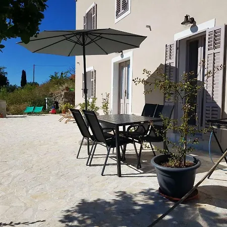 Vila Flora Secovlje Exterior photo