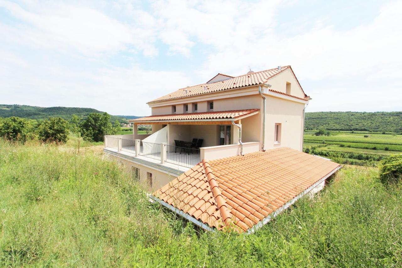 Apartma Flora Secovlje